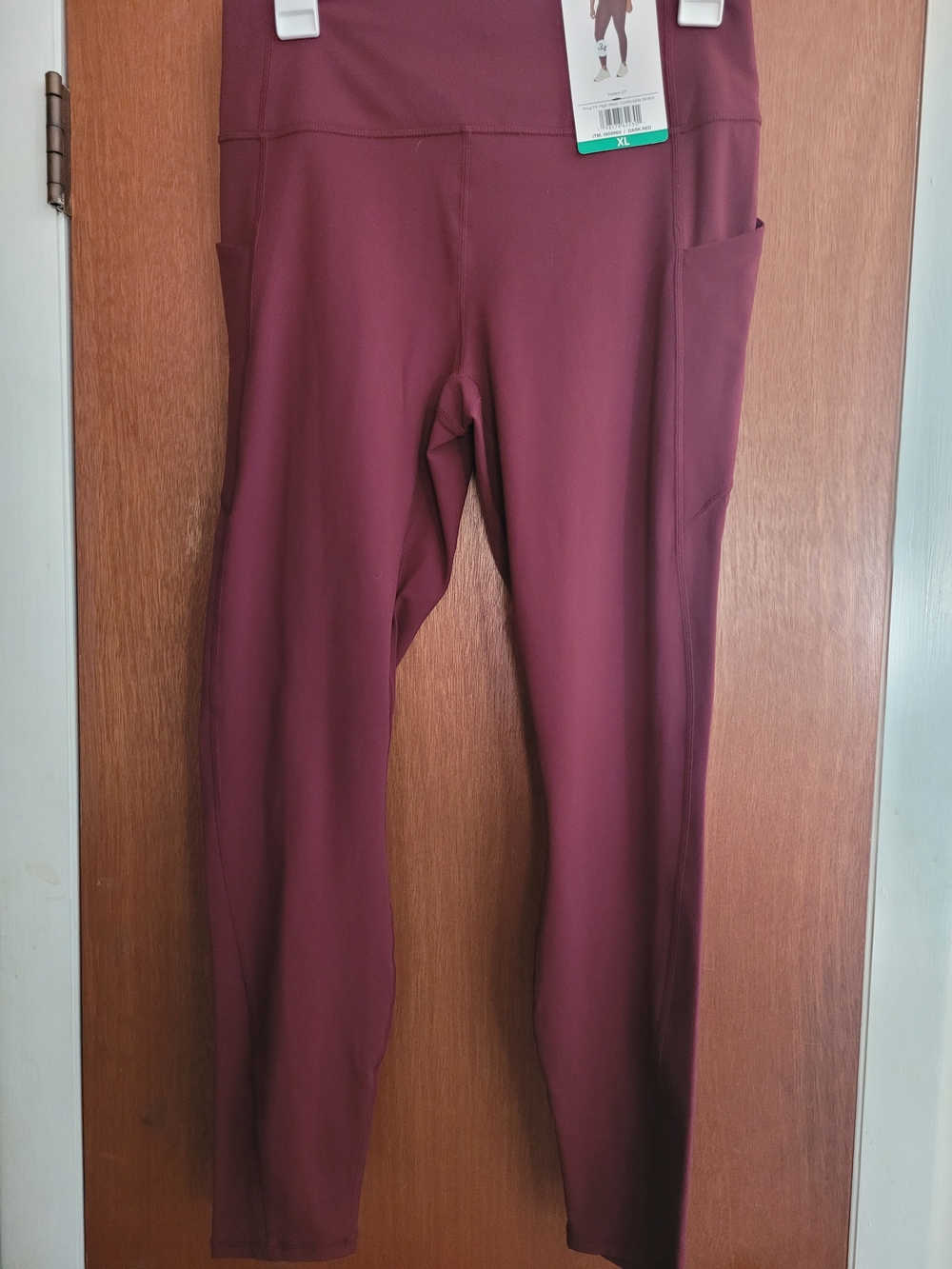 Fabletics High-Rise Leggings with Side Pockets - Wine